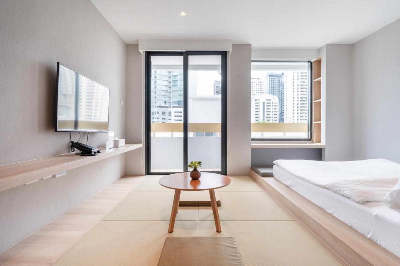Livezen Bangkok Sukhumvit Hotel ภายนอก รูปภาพ